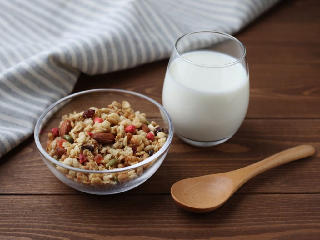 乳糖不耐症の方はアーモンドミルクがおすすめ