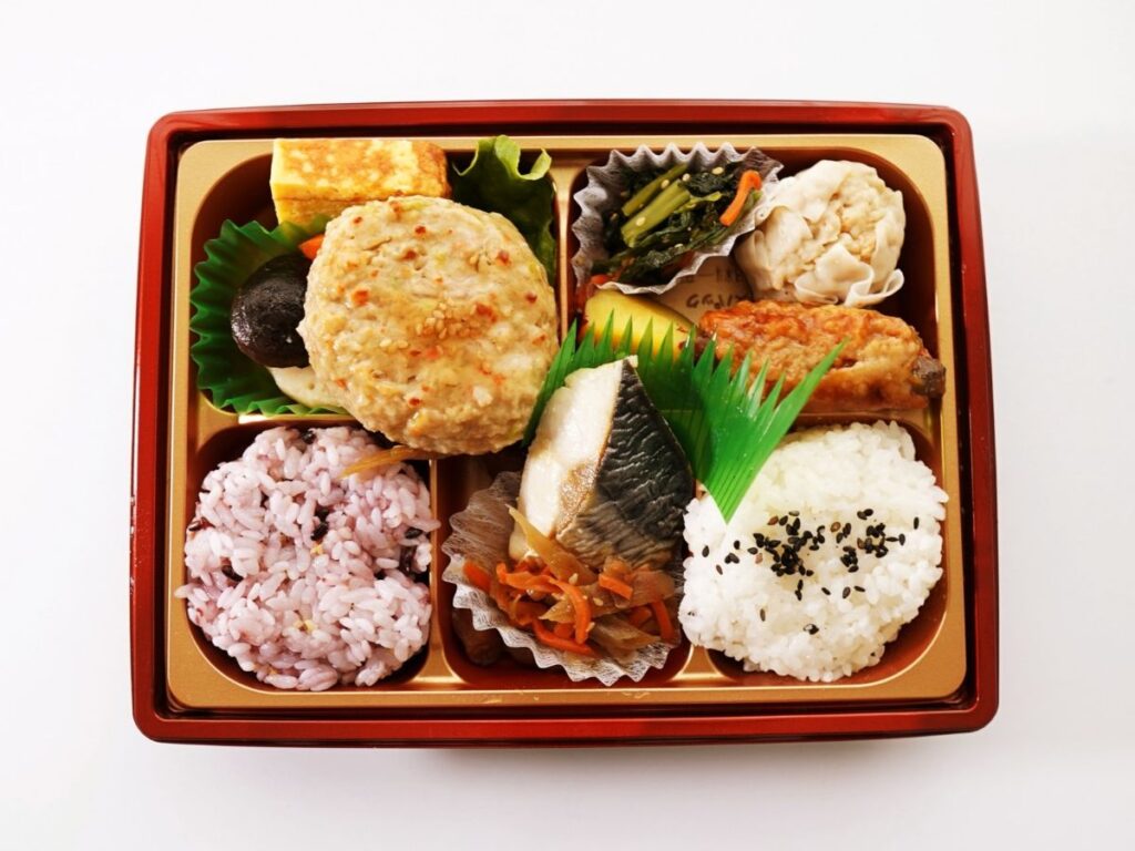 市販の弁当の写真