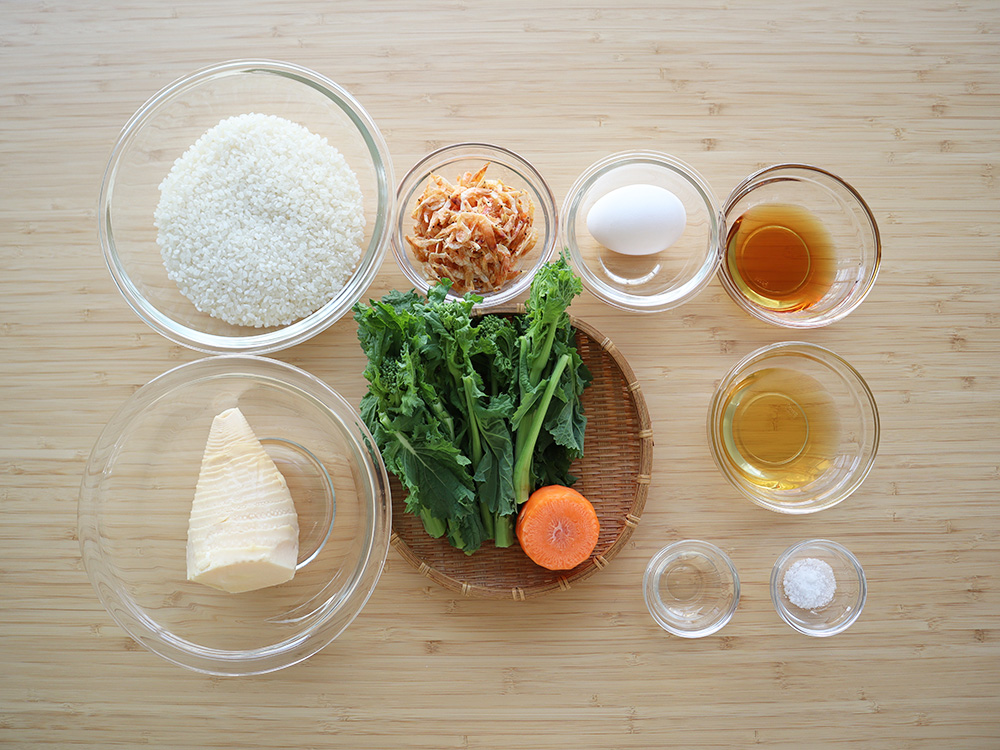 菜花と筍の炊き込みご飯の材料一覧写真
